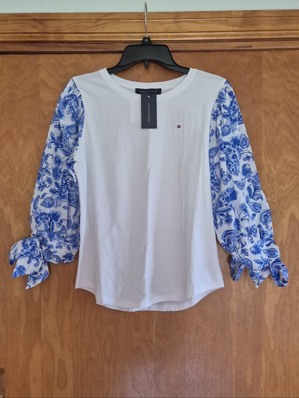 Tommy Hilfiger 100% Cotton White Top with Blue Floral Puff Sleeves